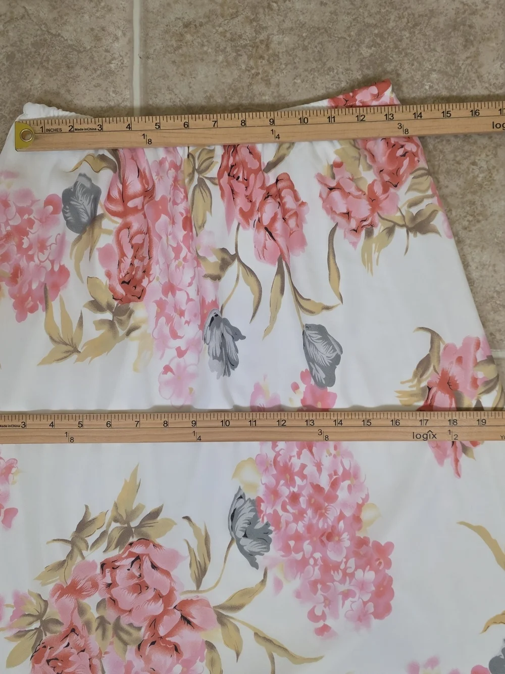 Unbranded. soft flowy